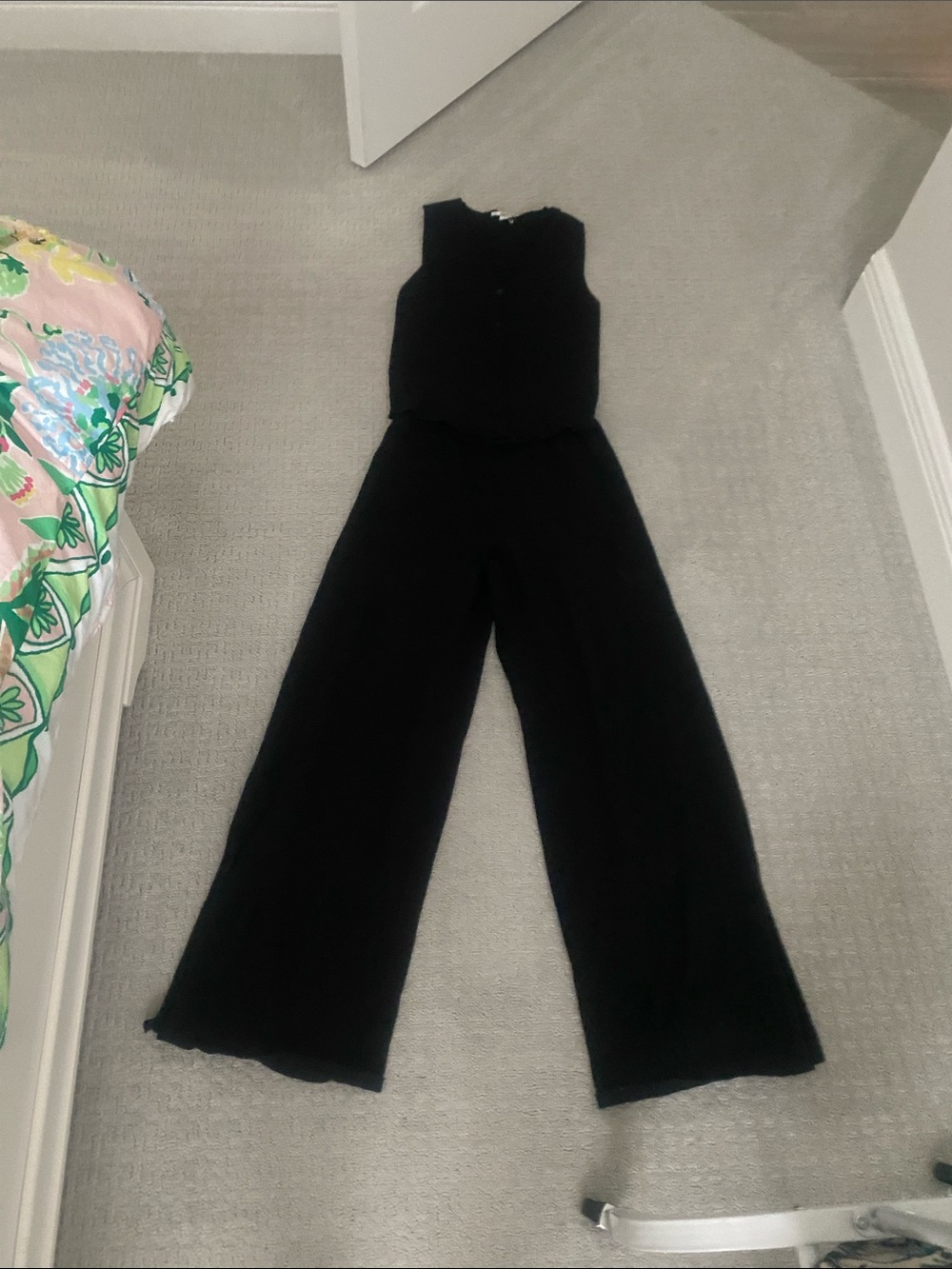 Black Sleeveless Wide-Leg matching set (pants & vest)